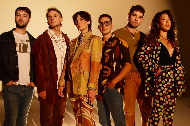 Sammy Rae & The Friends with special guest Melt
