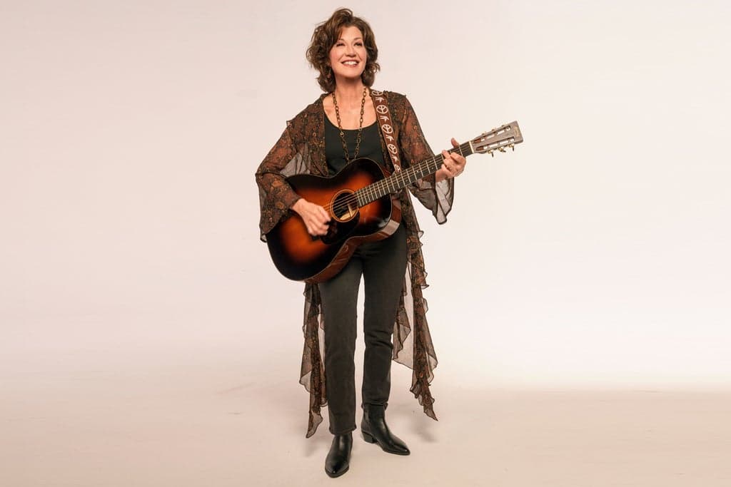 Amy Grant: The Me That Remains Tour