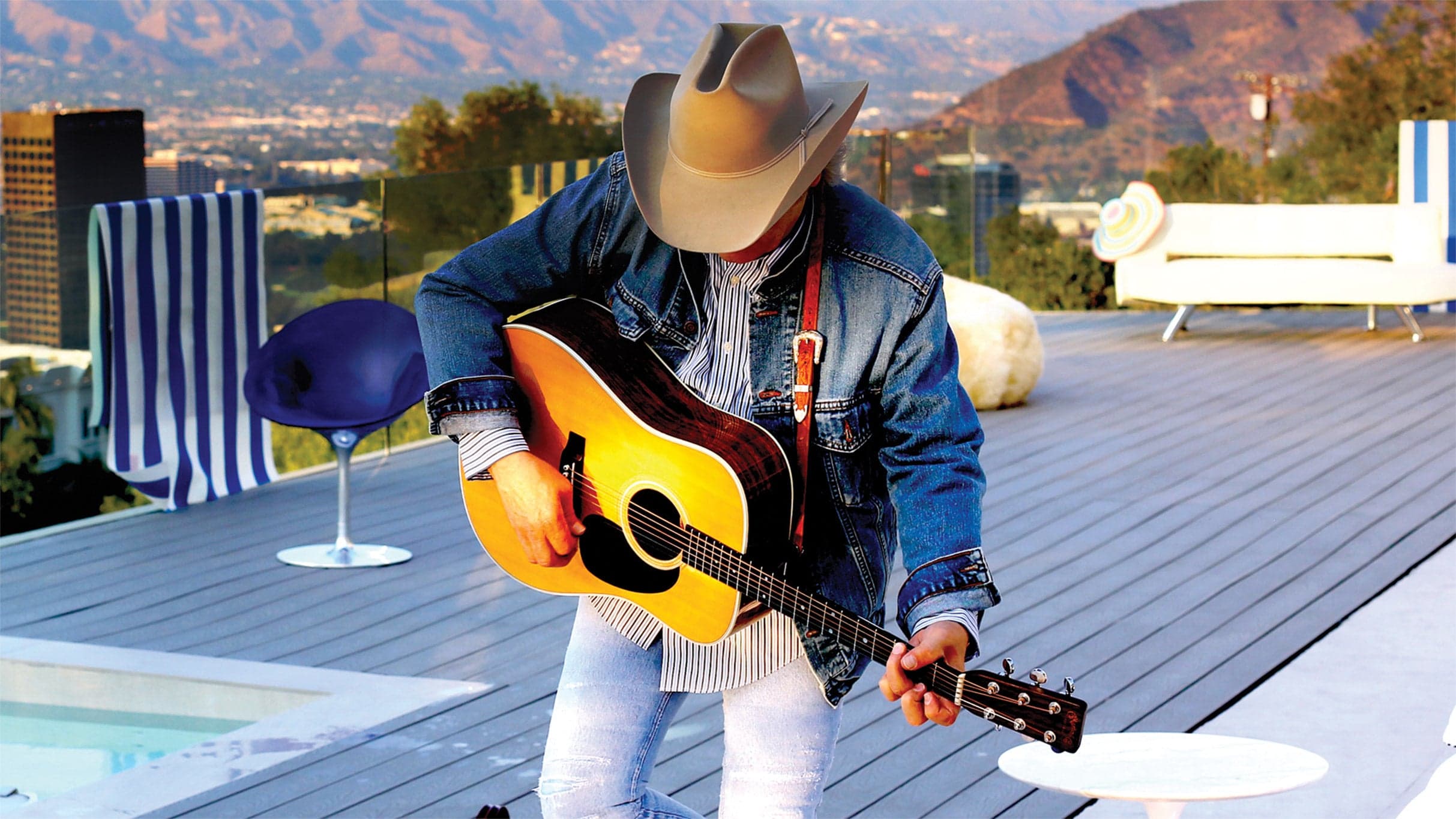 Dwight Yoakam w/ Coleman Jennings