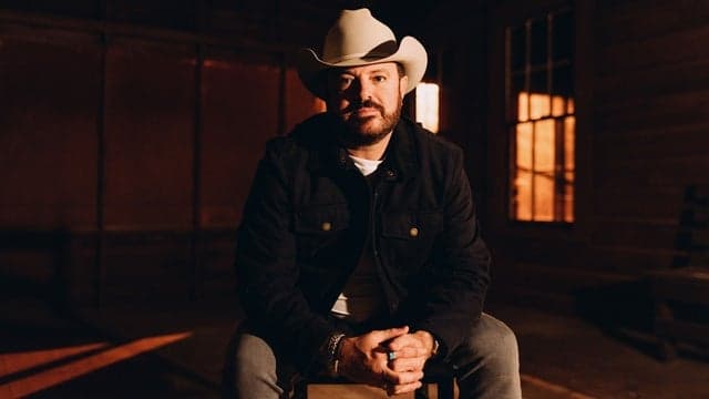 Wade Bowen - The Version Of Me You Get Tour