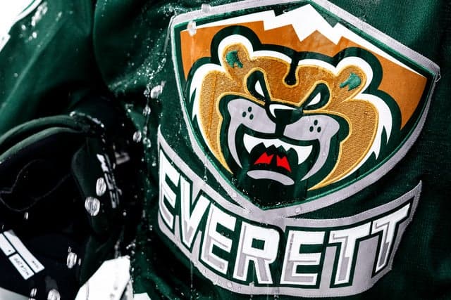 Everett Silvertips vs. Wenatchee Wild