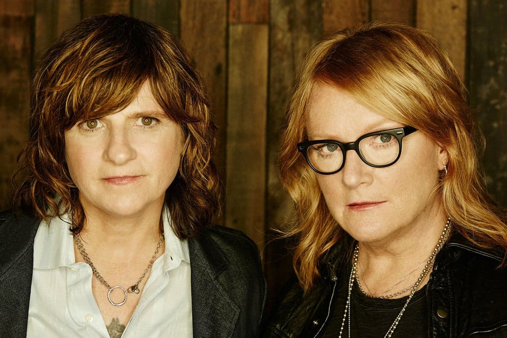 Indigo Girls w/ Linda Perry