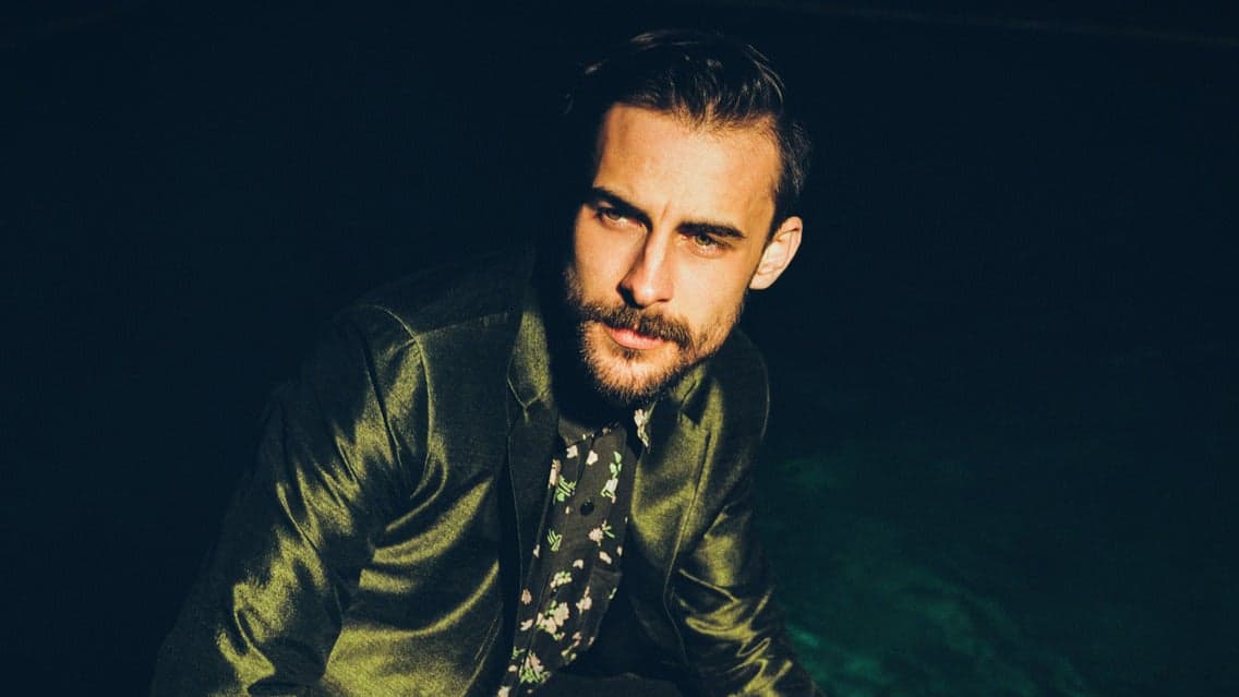 Robert Ellis (21+ Event)