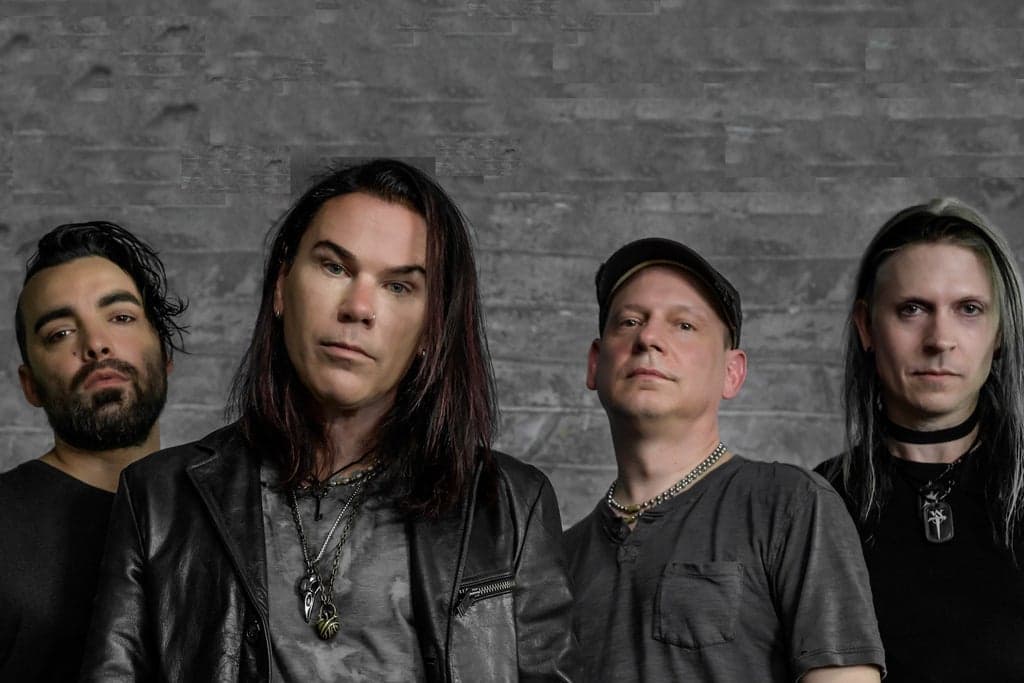 Cold Waves XIV featuring STABBING WESTWARD (18 and Over)