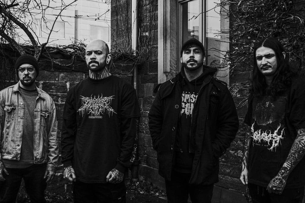 Crown Magnetar w/ To The Grave